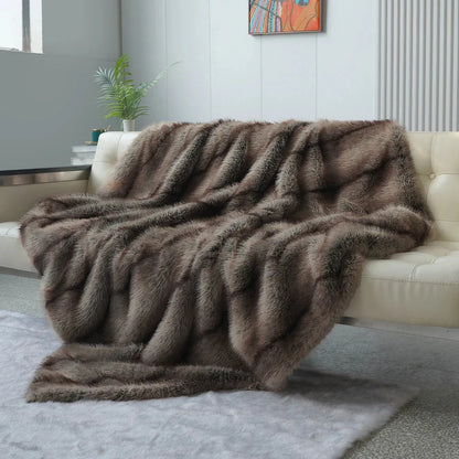 DREAMERA Fur Blanket