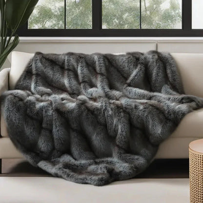 DREAMERA Fur Blanket
